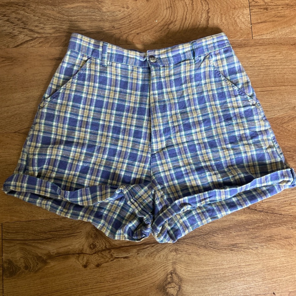 Vintage plaid summer shorts